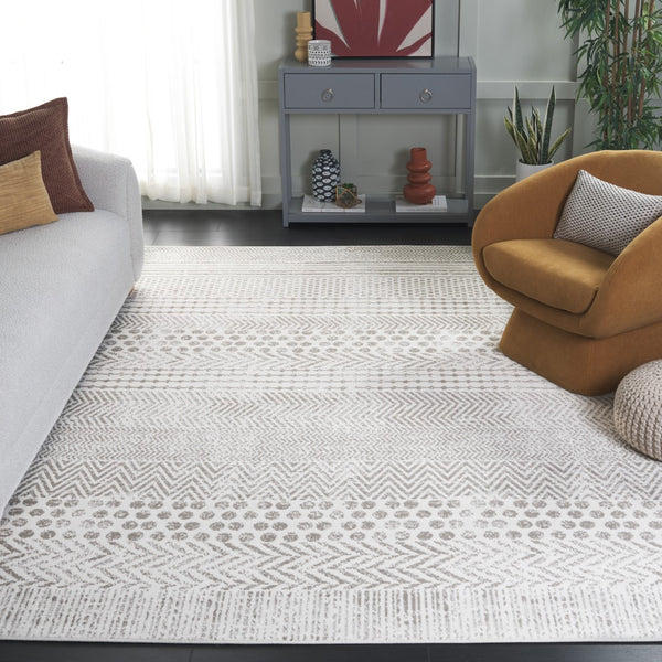 Safavieh Pyramid Geometric Area Rug - Luxurious Softness And Modern Design For Stylish Living Spaces Ivory ,Grey 52% Polypropylene,24% Jute,11% Polyester,13% Latex Pyr230a-7