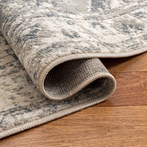 Safavieh Pyramid Timeless Elegance Area Rug - Luxurious Traditional Design For Classic And Modern Homes Ivory ,Grey 52% Polypropylene,24% Jute,11% Polyester,13% Latex Pyr268a-5sq