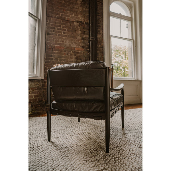 Moe's Home Turner Chair: Luxurious Top-grain Leather Accent Chair With Solid Ash Frame For Modern Comfort Black Ash Wood Frame,Top,Grain Buffalo Leather Qn-1027-02