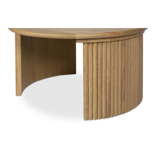 Moe's Home Penny Coffee Table: Elegant Nesting Design With Solid Oak Top And Playful Fluted Bases For Charm Natural Solid Oak Tabletop,Oak Veneer Over Plywood Base Qo-1011-24