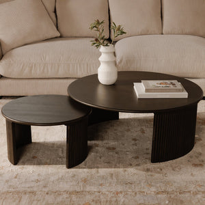 Moe's Home Penny Coffee Table: Elegant Nesting Design With Solid Oak Top And Playful Fluted Bases For Charm Brown Solid Oak Tabletop,Oak Veneer Over Plywood Base Qo-1012-20