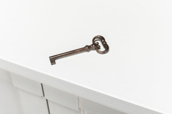 Sarreid Luciana 112” Buffet In Cortina White Finish - Elegant Pine Storage With 6 Wood Doors For Style White  R045-79w