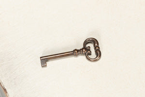 Sarreid Bellagio Sideboard 96" - Elegant White Finish, Stylish Wood Design For Modern Home Storage Solutions   R061-37