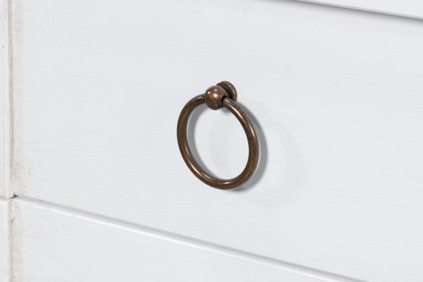 Sarreid Media Console Cortina White - Elegant Solid Pine Design For Stylish Living Room Storage Solutions White  R245-79