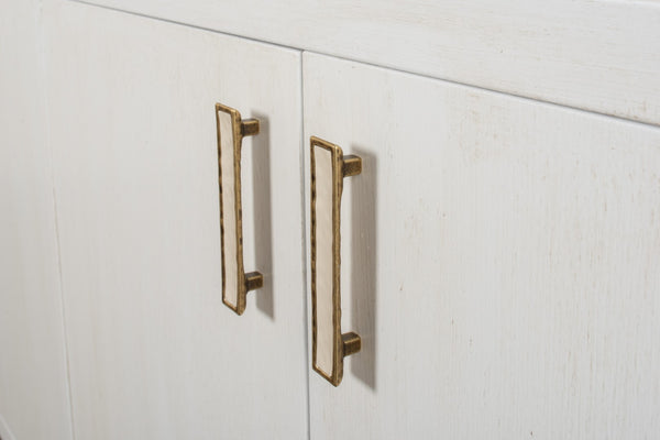 Sarreid Blanco 4 Door Buffet In Cortina White – Stylish Storage With 2 Adjustable Shelves & Mdf Finish White  R247-79