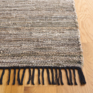 Safavieh Rag Handwoven Area Rug In Ivory And Black - Modern Eco-friendly Design For Chic Home Decor Beige ,Black 80% Denim,20% Cotton Rar301b-6r