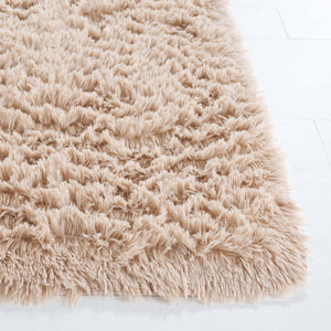 Safavieh Rainbow Luxurious Plush Area Rug - Soft Shag Style For Elegant Living Spaces With Slip-resistant Design Beige Polyester Pile Rbo101b-6