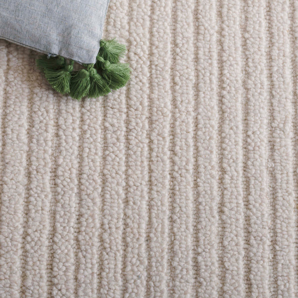 Safavieh Rodeo Handcrafted Area Rug - Luxurious Wool Blend With Textured Design For Modern Elegance In Decor Ivory ,Beige 80% Wool,20% Cotton Rd377a-4