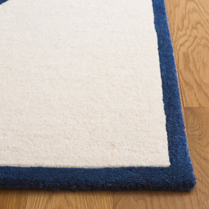 Safavieh Rodeo Handcrafted Area Rug - Luxurious Wool Blend With Textured Design For Modern Elegance In Decor Ivory ,Navy 80% Wool,20% Cotton Rd377n-6sq