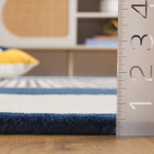 Safavieh Rodeo Handcrafted Area Rug - Luxurious Wool Blend With Textured Design For Modern Elegance In Decor Ivory ,Navy 80% Wool,20% Cotton Rd377n-6sq