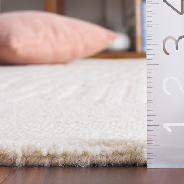 Safavieh Rodeo Modern Hand-tufted Area Rug - Luxurious Wool-cotton Blend With Sophisticated Geometric Design Ivory ,Beige 80% Wool,20% Cotton Rd379a-5