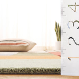 Safavieh Rodeo Drive Area Rug - Handcrafted Modern Art Design With Abstract Geometric Pattern For Elegance Ivory ,Green 90% Wool 10% Cotton Rd476a-5