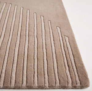 Safavieh Rodeo Hand‑Tufted Beige Geometric Rug, 90% Wool 10% Cotton, Low Pile Durable Style For Living Rooms 5'-0" x 8'-0" RD481B-5