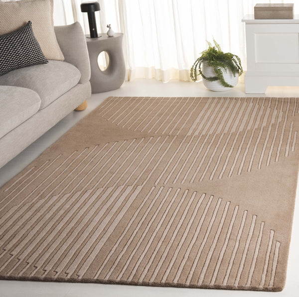 Safavieh Rodeo Hand‑Tufted Beige Geometric Rug, 90% Wool 10% Cotton, Low Pile Durable Style For Living Rooms 5'-0" x 8'-0" RD481B-5