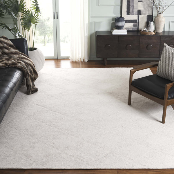Safavieh Rodeo Hand-tufted Area Rug - Luxurious Wool & Cotton Blend With Geometric Design For Elegant Spaces Ivory 80% Wool & 20% Cotton Rd676a-8
