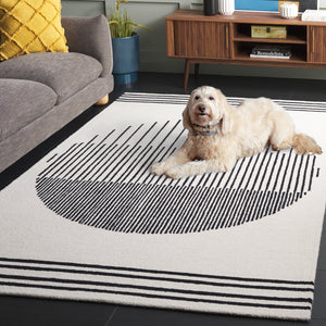 Safavieh Rodeo Drive 5' X 8' Ivory/Black Area Rug - Luxurious Hand-tufted Wool & Cotton For Cozy Elegance Ivory ,Black 80% Wool & 20% Cotton Rd680z-5