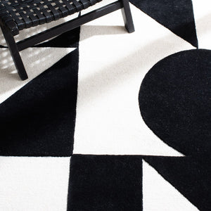Safavieh Rodeo Drive 857 Hand Tufted Contemporary Rug IIX Ivory / Black RD857A-5