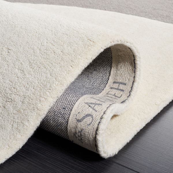 Rodeo Drive Hand Tufted Wool Cotton Contemporary Rug - Luxurious Design for Modern Homes