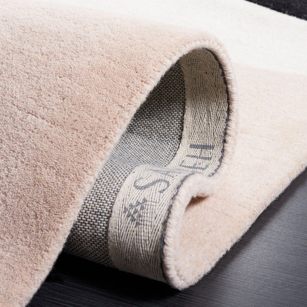 Rodeo Drive Hand Tufted Wool Cotton Contemporary Rug - Luxurious Design for Modern Homes