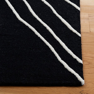 Rodeo Drive Hand Tufted Wool Cotton Contemporary Rug - Luxurious Design for Modern Homes
