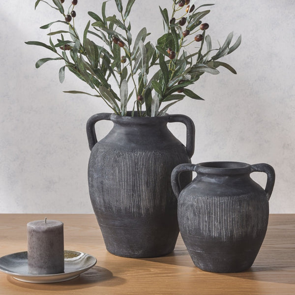 Safavieh MIRA, Handcrafted Black and White Stoneware Vase Set of 2 - Elegant Sculptural Decor for Any Space RDC1210A-SET2