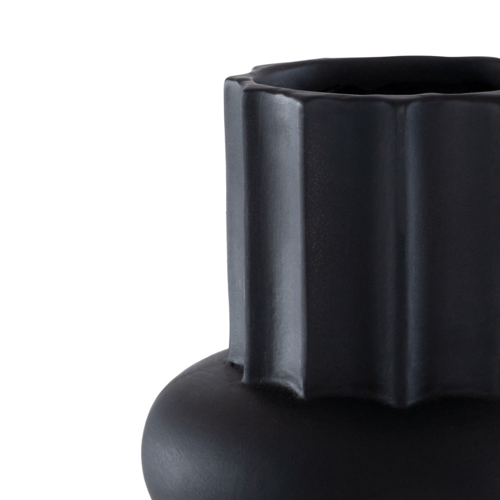 Safavieh CROIX, Elegant Ceramic Vase Set of 2 with Fluted Detailing for Timeless Home Décor Accents Antique Black RDC4020B-SET2