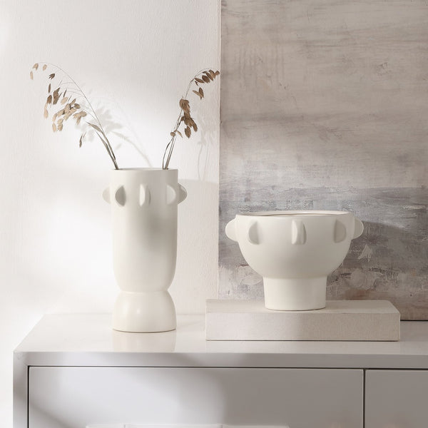 Safavieh Amia, Off White Ceramic Vase Set Of 2 – Contemporary Tab Accent Design For Elegant Home Decor Off White Ceramic Rdc4047a-set2