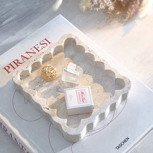 Safavieh Cova, Elegant Greige Marble Scalloped Catchall For Keys, Jewelry & Small Treasures - Stylish Decor Greige 100% Marble Rdc4053a