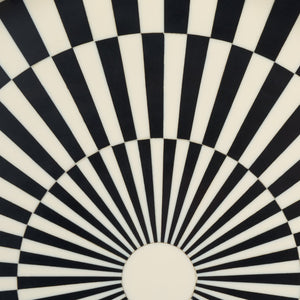 Safavieh Charli, Stunning Black/Ivory Circle Tray - Elegant Resin & Mdf Design For Home Decor & Serving Black ,Ivory Resin+Mdf Rdc5007a