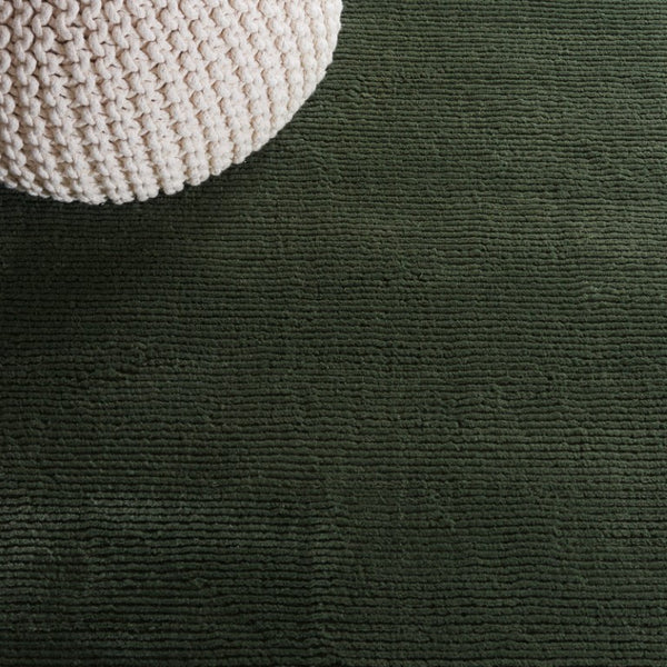 Safavieh Revive Solid Green Square Area Rug Recycled Polyester Power Loomed for Living Spaces REV102Y-8SQ