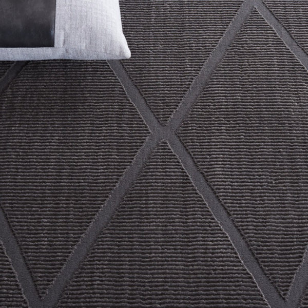 Safavieh Revive Geometric Turkish Runner Rug in Ivory Recycled Polyester for Hallways Black 10'-6" x 14'-0" REV104H-10