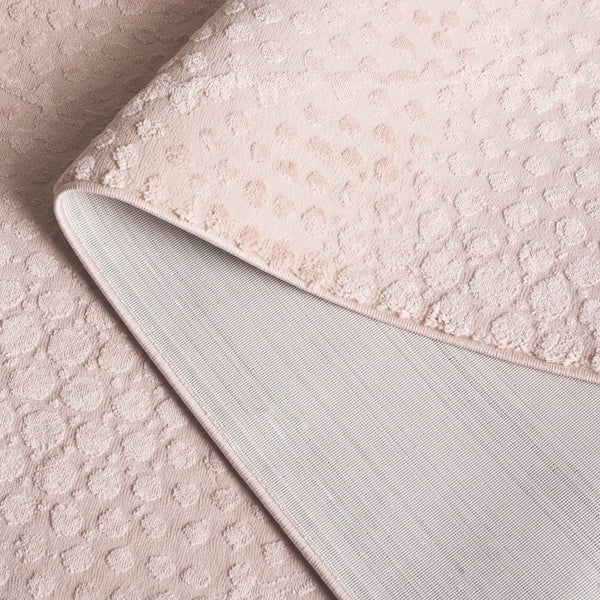 Safavieh Revive Elegant Polyester Area Rug For Stylish Living Spaces - Soft, Durable, And Eye-catching Design Pink Polyester Rev108u-9