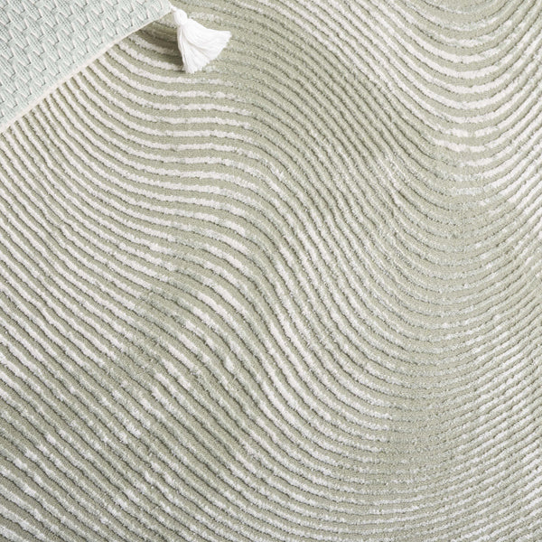 Safavieh Revive Area Rug In Elegant Pink And Ivory – Luxurious Polyester For Chic Home Decor And Comfort Sage ,Ivory Polyester Rev112w-4