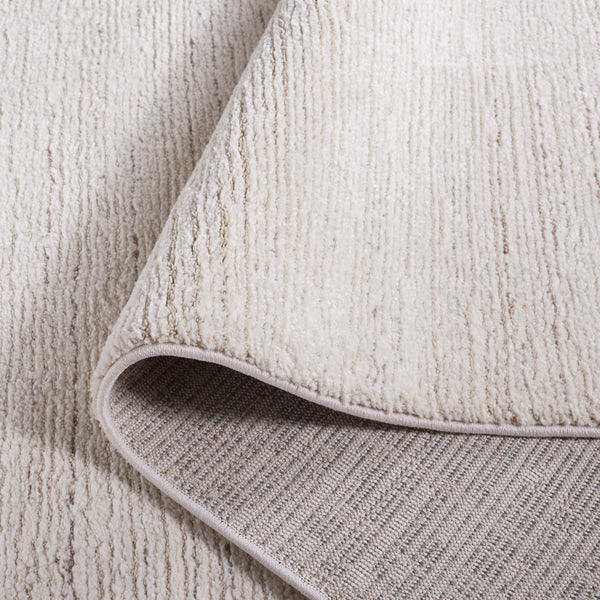 Safavieh Revive Luxurious Area Rug - Power-loomed Turkish Design In Elegant Ivory For Stylish Home Décor Ivory Polyester Rev114a-6