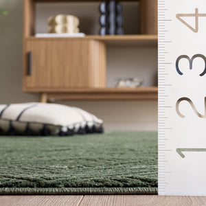 Safavieh Revive Solid Tonal Green Recycled Polyester Area Rug Power Loomed in Turkey Low Pile 2'-7" x 5'-0" REV116Y-3