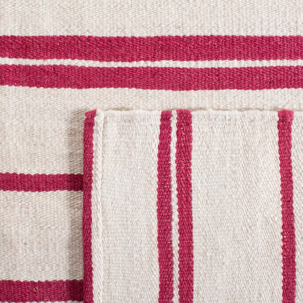 Safavieh Sagaponeck Stripe Hand Woven  Rug Rouge RLR2870H-9
