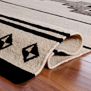 Safavieh Rlr Geometric Standing Crosses Accent In Ivory & Black — Wool-Cotton Soumak Weave For Warmth And Texture 6'-0" x 9'-0" RLR5854A-6
