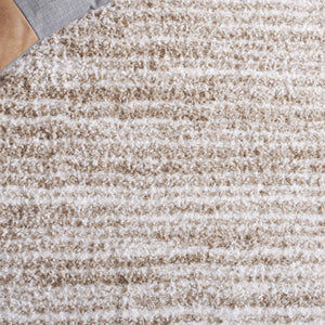 Safavieh Rumi Luxurious Round Shag Area Rug - Elegant Ivory Beige Design For Cozy Home Spaces 6ft 7in Ivory ,Beige Polyester Rms110b-7sq