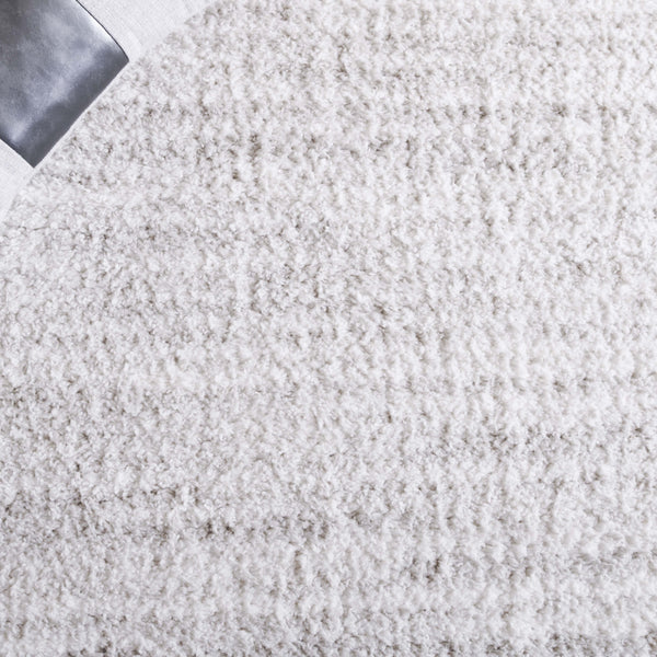 Safavieh Rumi Luxurious Round Shag Area Rug - Elegant Ivory Beige Design For Cozy Home Spaces 6ft 7in Light Grey ,Ivory Polyester Rms110f-28