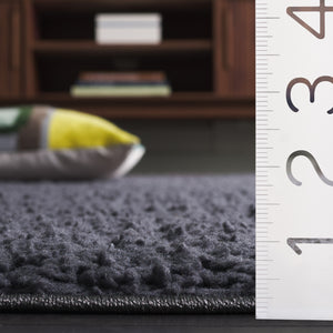 Safavieh Rumi Shag Area Rug - Luxurious Plush Comfort And Modern Elegance For Any Home Décor Style Charcoal Polyester Rms120h-7sq