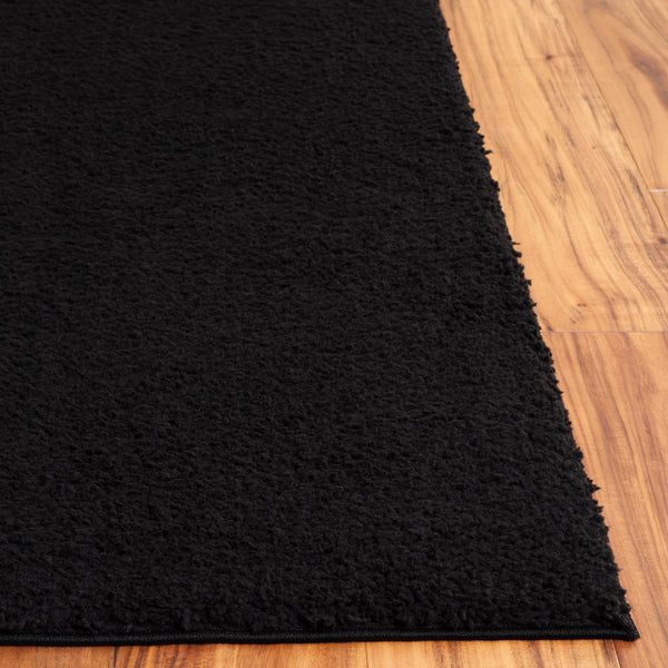 Safavieh Rumi Shag Area Rug - Luxurious Plush Comfort And Modern Elegance For Any Home Décor Style Black Polyester Rms120z-9