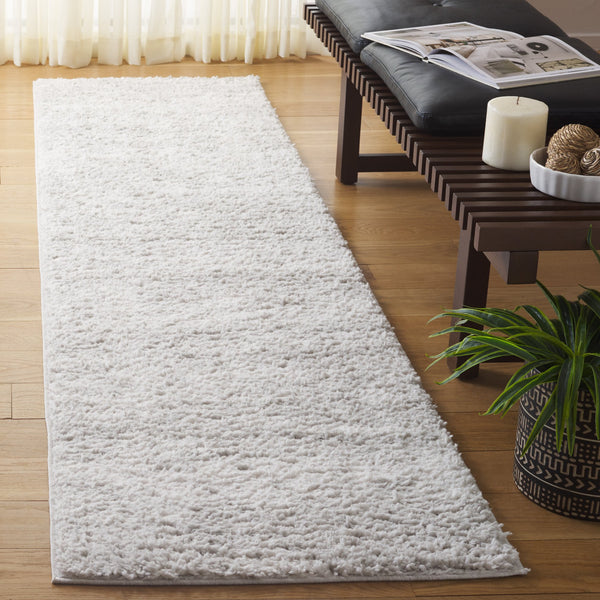 Safavieh Rumi Plush Shag Rug In Sophisticated Grey And Ivory - Elevate Your Home With Timeless Elegance Grey ,Ivory Polyester Rms134f-8