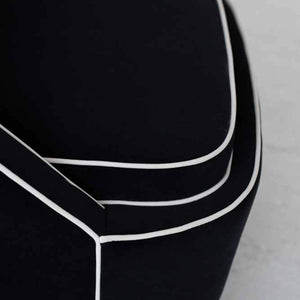 Lh Imports Ebony Club Chair - Luxurious Velvet Black Upholstery With Oak Legs For Stylish Home Decor Upgrade Black Pu Foam,Polyester Fiber,Fabric,Oak Rns026