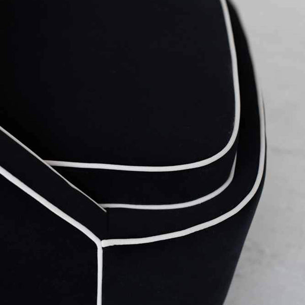 Lh Imports Ebony Club Chair - Luxurious Velvet Black Upholstery With Oak Legs For Stylish Home Decor Upgrade Black Pu Foam,Polyester Fiber,Fabric,Oak Rns026