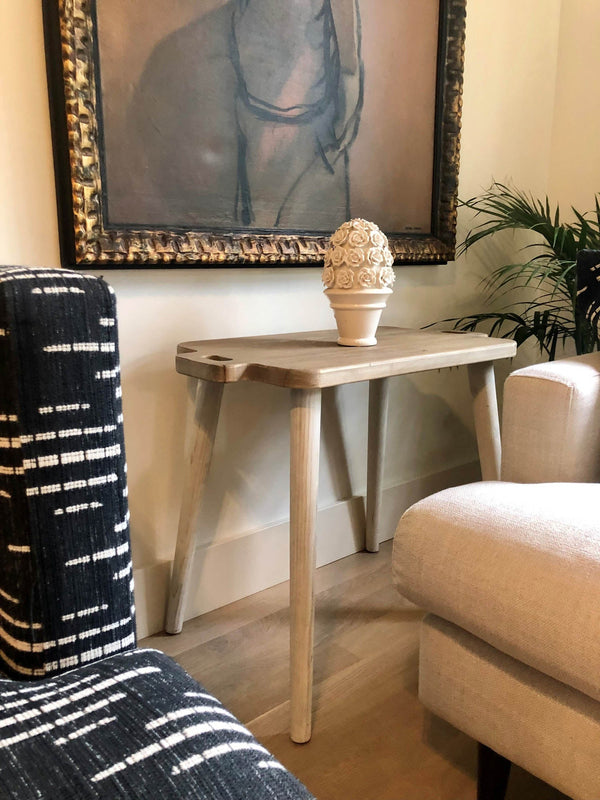Lh Imports Juliet Side Table - Vintage-inspired Recycled Pine Wood With Handles For Easy Home Rearrangement Brown,White Recycled White Pine Rns039
