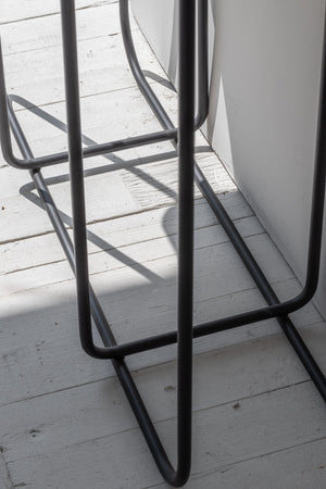 Lh Imports Preston Console – Elevate Your Home Decor With Stylish Charm And Functional Elegance Today! Brown,Black Elm Wood,Steel Rns069