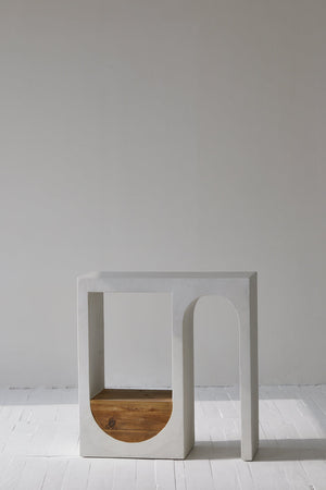 Lh Imports Columbus Console – Stylish Mdf Frame With Concrete Finish & Recycled Pine Shelf For Entryways White,Brown Recycled Pine,Mdf,Concrete Rns070