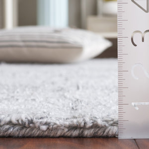 Safavieh Renewal Hand-tufted Area Rug - Luxurious Modern Design For Contemporary Interiors, Eco-friendly & Durable Grey 70% Pet Yarn,30% Wool Rnw201f-28