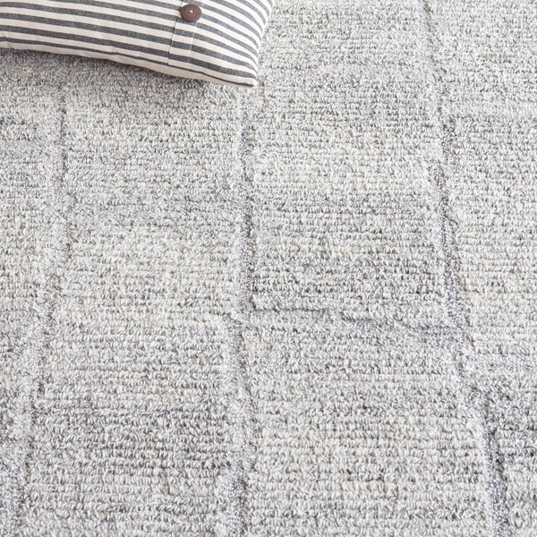 Safavieh Renewal Hand-tufted Area Rug - Luxurious Modern Design For Contemporary Interiors, Eco-friendly & Durable Grey 70% Pet Yarn,30% Wool Rnw201f-28