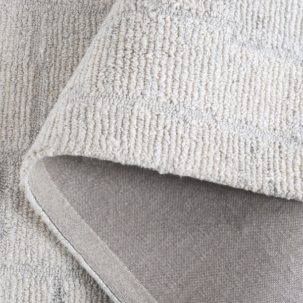 Safavieh Renewal Hand-tufted Area Rug - Luxurious Modern Design For Contemporary Interiors, Eco-friendly & Durable Light Grey 70% Pet Yarn,30% Wool Rnw201g-6r